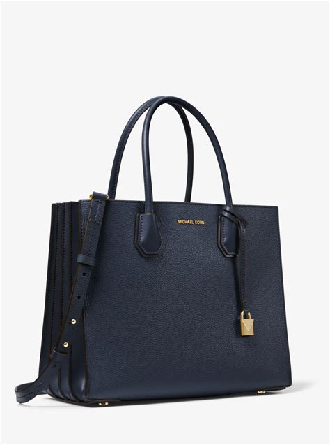 michael kors mercer tote australia|Michael Kors large mercer handbag.